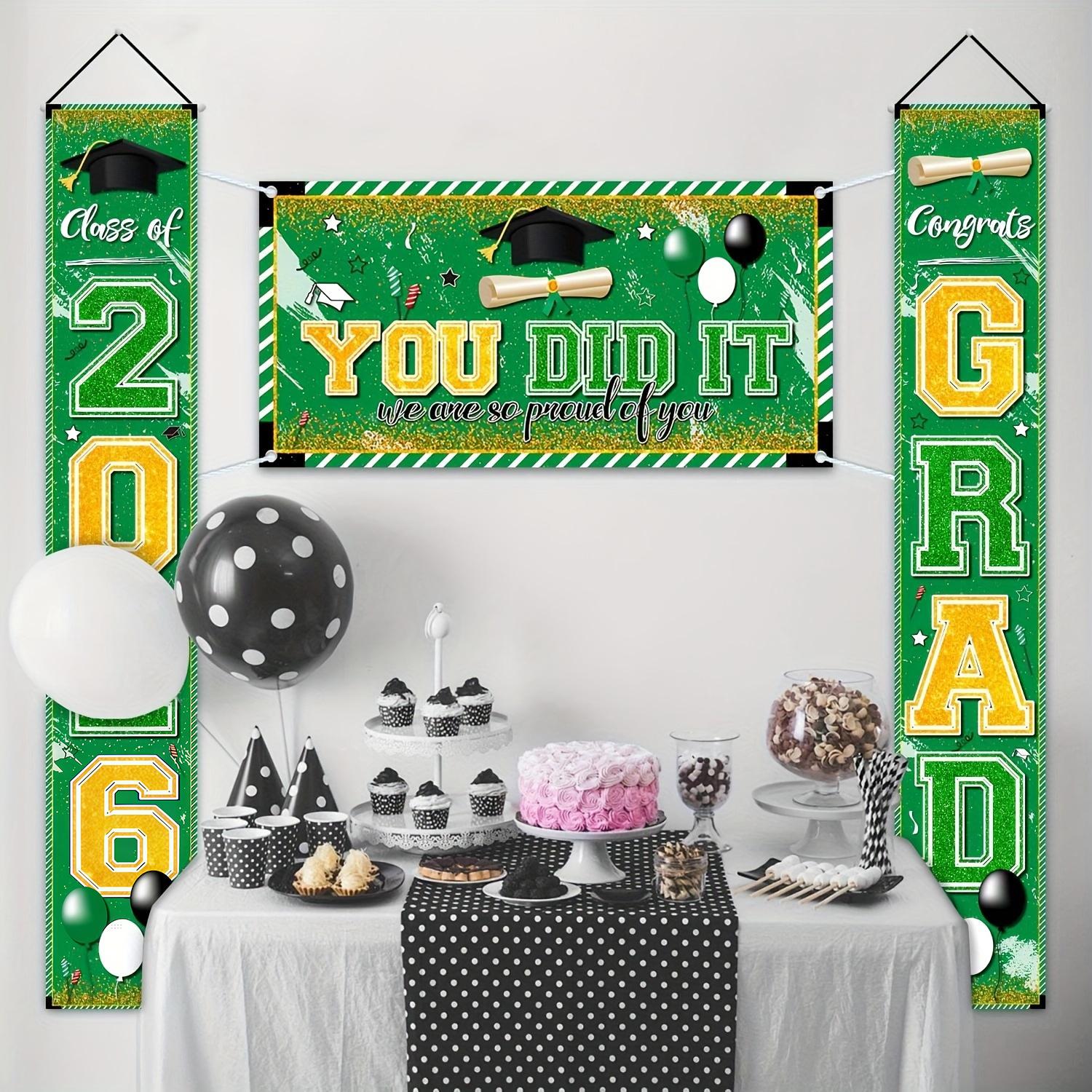 Congrat Class of 2026 Graduati - Party Banner Gold 评论和价格